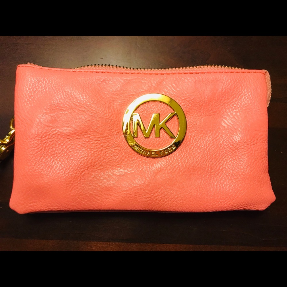 Michael Kors coral wristlet